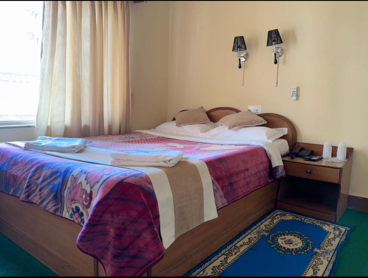 Green Tara Hotel Pokhara Eksteriør billede