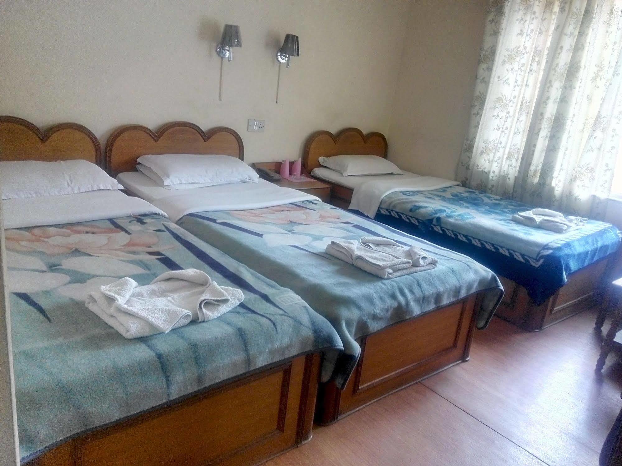 Green Tara Hotel Pokhara Eksteriør billede