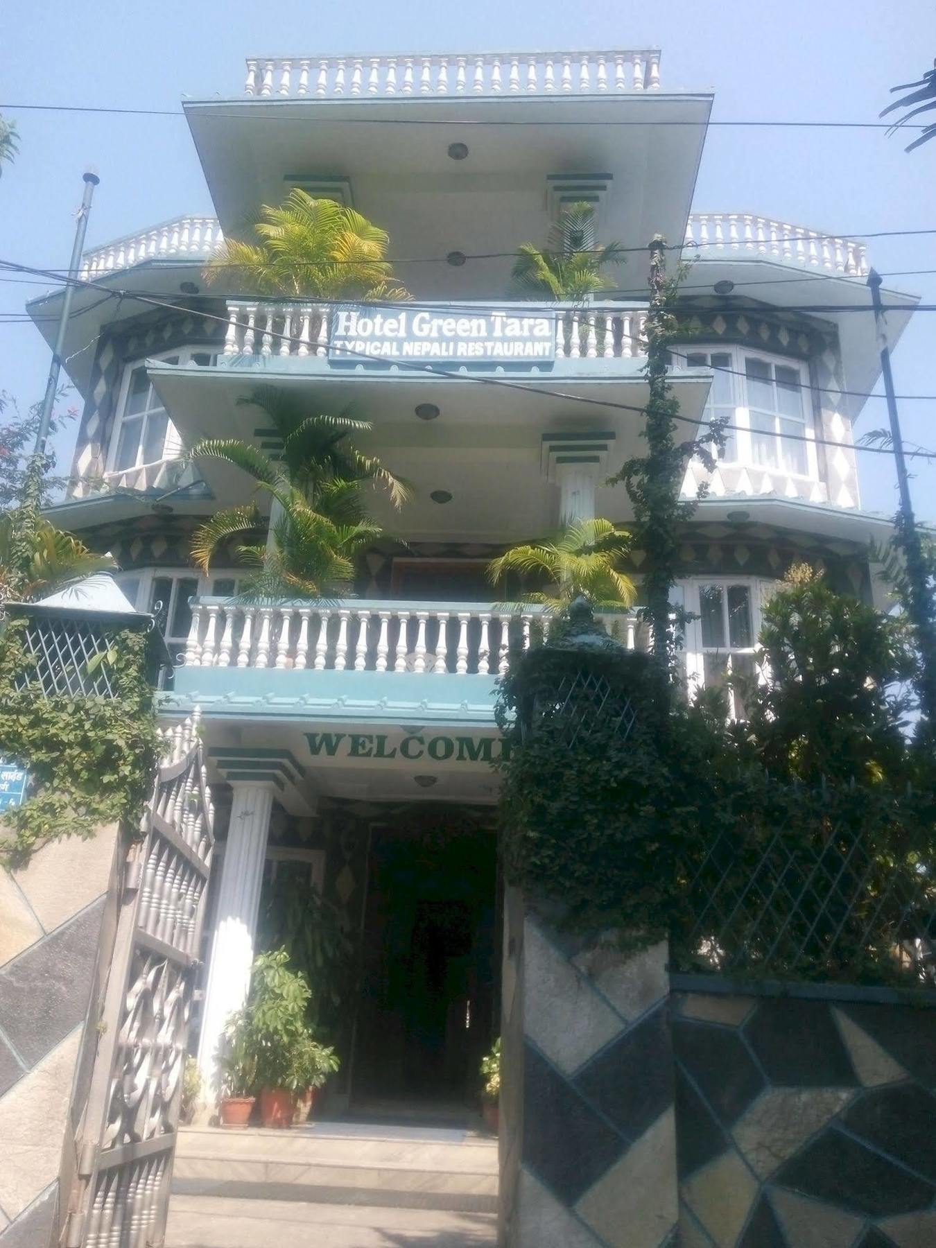 Green Tara Hotel Pokhara Eksteriør billede